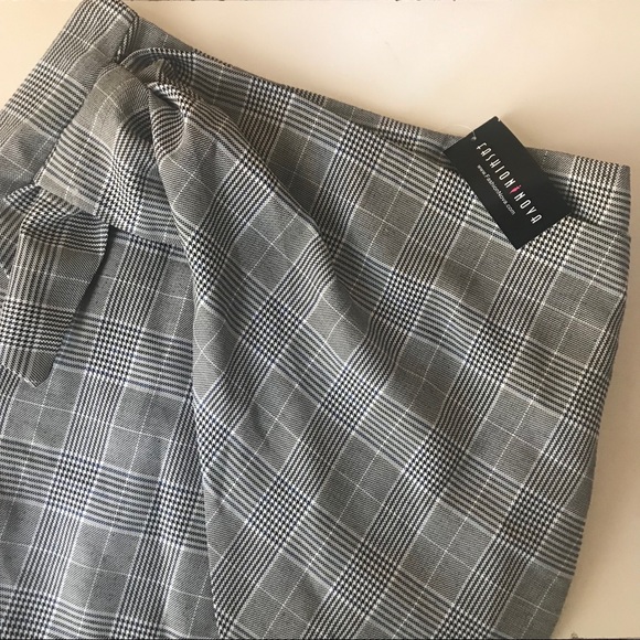 Fashion Nova Throwback Wrap Skirt Plaid Medium - Picture 3 of 8